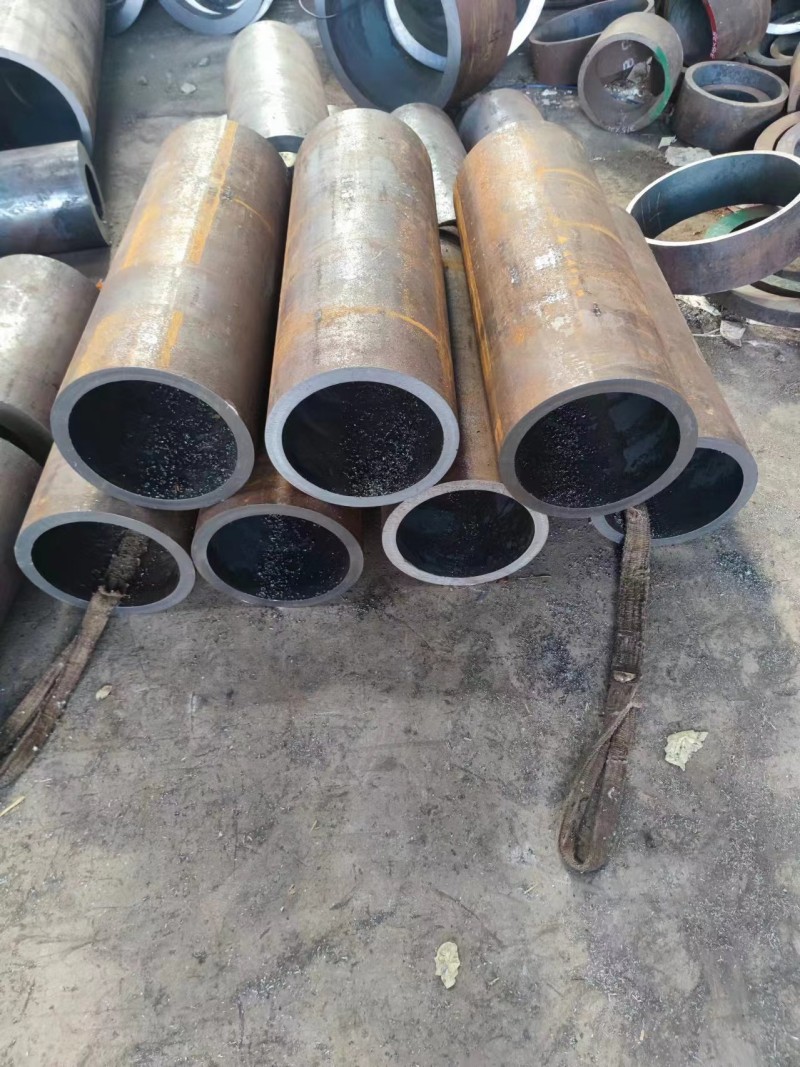 大兴安岭大兴安岭大兴安岭12Cr1MovG无缝钢管切割